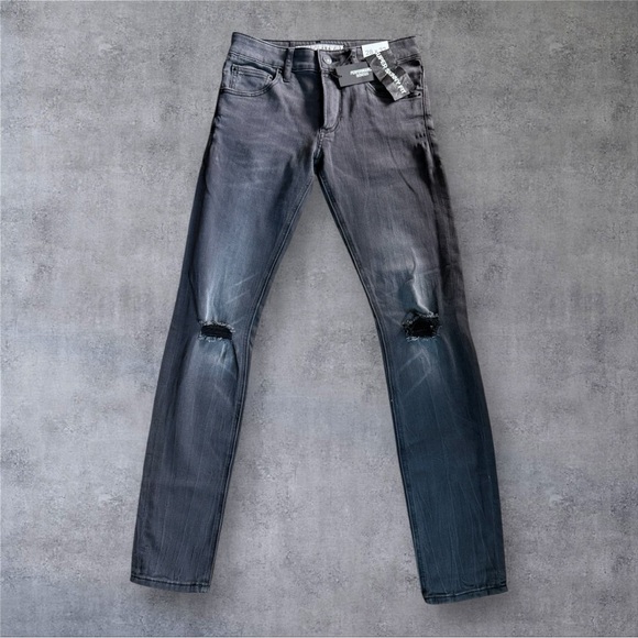Express Black Super Skinny Jeans Classic Style - NWT - Picture 2 of 5